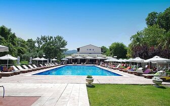 Hotel Sun Beach - bazén - letecký zájazd CK Turancar - Grécko, Olympská riviéra, Platamonas Hotel Sun Beach - bazén - letecký zájazd CK Turancar - Grécko, Olympská riviéra, Platamonas