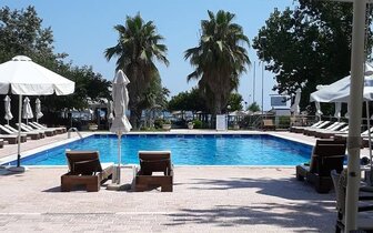 Hotel Sun Beach - bazén - letecký zájazd CK Turancar - Grécko, Olympská riviéra, Platamonas