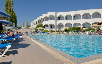Hotel Kolymbia Sun - hotel s bazénom - letecký zájazd CK Turancar - Rodos, Kolymbia Hotel Kolymbia Sun - hotel s bazénom - letecký zájazd CK Turancar - Rodos, Kolymbia