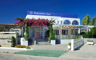 Hotel Kolymbia Sun - vstup do hotela - letecký zájazd CK Turancar - Rodos, Kolymbia Hotel Kolymbia Sun - vstup do hotela - letecký zájazd CK Turancar - Rodos, Kolymbia