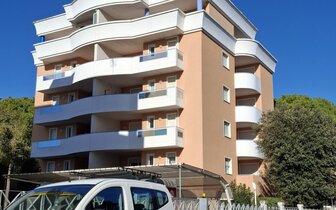 Rezidencia RIOMAR Bibione Spiaggia, zájazdy autobusovou a individuálnou dopravou CK TURANCAR typ C