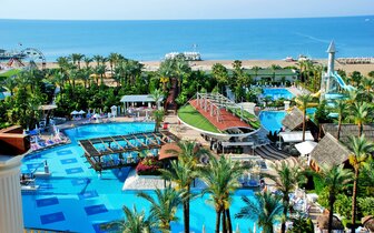 Hotel Delphin Diva Premier - letecký zájazd CK Turancar - bazén - Turecko, Lara