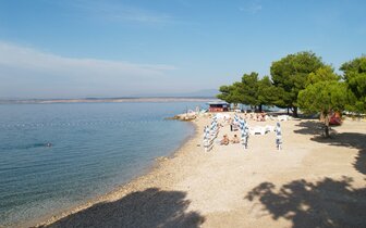 Holiday Resort Ad Turres - pláž - autobusový zájazd CK Turancar - Chorvátsko, Kvarner, Crikvenica
