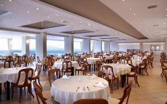 Hotel Sunshine Club - reštaurácia - letecký zájazd CK Turancar - Korfu, Nissaki Hotel Sunshine Club - reštaurácia - letecký zájazd CK Turancar - Korfu, Nissaki
