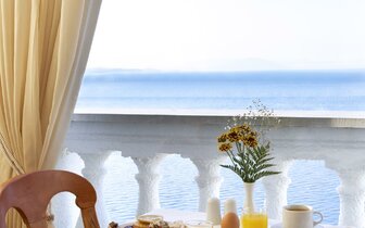 Hotel Sunshine Club - reštaurácia - letecký zájazd CK Turancar - Korfu, Nissaki Hotel Sunshine Club - reštaurácia - letecký zájazd CK Turancar - Korfu, Nissaki