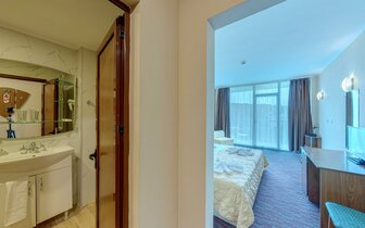 Hotel Kamenec Kiten - izba - letecký a autobusový zájazd CK Turancar  - Bulharsko, Kiten Hotel Kamenec Kiten - izba - letecký a autobusový zájazd CK Turancar  - Bulharsko, Kiten