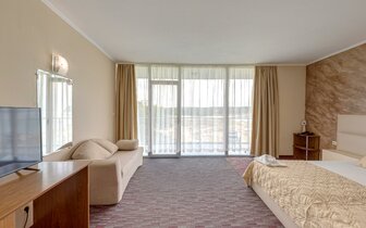 Hotel Kamenec Kiten - izba - letecký a autobusový zájazd CK Turancar  - Bulharsko, Kiten Hotel Kamenec Kiten - izba - letecký a autobusový zájazd CK Turancar  - Bulharsko, Kiten