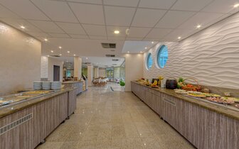 Hotel Kamenec Kiten - reštaurácia - letecký a autobusový zájazd CK Turancar - Bulharsko, Kiten Hotel Kamenec Kiten - reštaurácia - letecký a autobusový zájazd CK Turancar - Bulharsko, Kiten