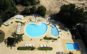 Hotel Kamenec - bazén - letecký a autobusový zájazd CK Turancar - Bulharsko, Nesebar Hotel Kamenec - bazén - letecký a autobusový zájazd CK Turancar - Bulharsko, Nesebar