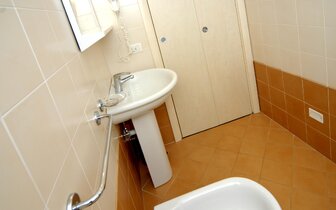 rezidencia Villa Poli v BIBIONE, Severný Jadran Taliansko, zájazdy autobusovou a individuálnou dopravou CK TURANCAR