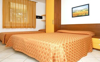 rezidencia Villa Poli v BIBIONE, Severný Jadran Taliansko, zájazdy autobusovou a individuálnou dopravou CK TURANCAR