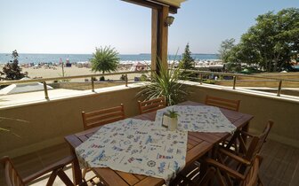 Sentido Bellevue Beach - terasa - letecký a autobusový zájazd - Bulharsko, Slnečné pobrežie Sentido Bellevue Beach - terasa - letecký a autobusový zájazd - Bulharsko, Slnečné pobrežie