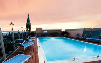 Hotel President