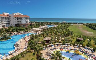 Hotel Sea World Resort & SPA