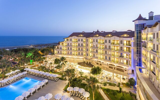 Hotel Bella Resort & Spa - hotel - letecký zájazd CK Turancar - Turecko, Colakli