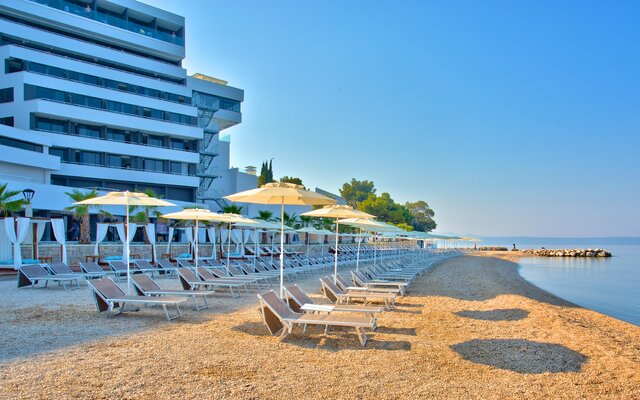Hotel Medora Auri Family Beach Resort - zájazd CK Turancar - Chorvátsko - Podgora   Hotel Medora Auri Family Beach Resort - zájazd CK Turancar - Chorvátsko - Podgora