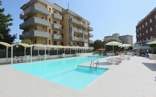 Family Hotel Marina Beach - zájazd CK Turancar - Taliansko - Lido di Jesolo 