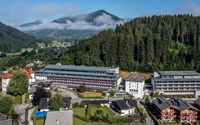 Hotel Lebenberg Schlosshotel - zájazd CK Turancar - Rakúsko zima - Kitzbühel
