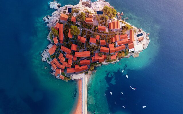 Autobusové poznávacie zájazdy CK Turancar, Čierna Hora a poklady Balkánu, Sveti Stefan