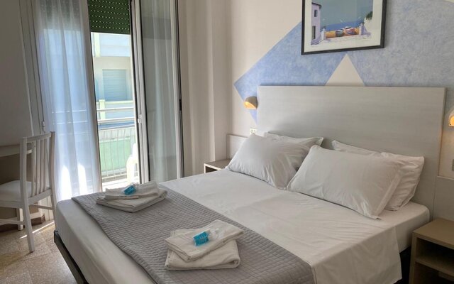 Hotel ALEVON Rimini Miramare - dovolenka autobusovou alebo individuálnou dopravou CK TURANCAR