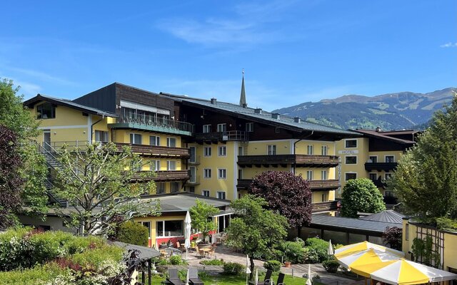 Hotel der Schütthof - zájazd CK Turancar - Rakúsko zima -  Zell am See
