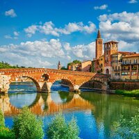 CK Turancar, autobusový poznávací zájazd, Okruh severným Talianskom, Verona, Ponte di Pietra