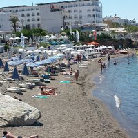 Hotel Silva beach - pláž - letecký zájazd CK Turancar - Kréta, Hersonissos