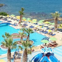 Hotel Eri Beach & Village - bazén - letecký zájazd CK Turancar - Kréta, Hersonissos