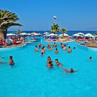 Grécko - Kréta - Hotel Eri beach-bazén