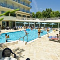 Hotel Miami s bazénom, Taliansko, Lido di Jesolo, dovolenka autom alebo autobusovou dopravou CK TURANCAR