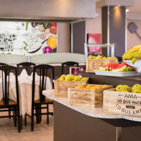 Hotel Royal Beach - bufetové stoly - letecký zájazd CK Turancar, Španielsko, Lloret de Mar