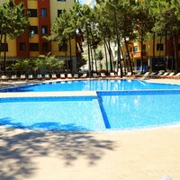 Diamma Resort - bazén - Albánsko Durres - letecký zájazd CK Turancar