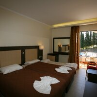 Hotel Magna Graecia - izba - letecký zájazd CK Turancar - Korfu, Dassia