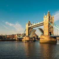 CK Turancar, autobusový poznávací zájazd, Londýn, Temža a Tower Bridge