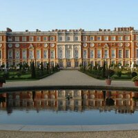 Autobusový poznávací zájazd, Veľká Británia, Okruh južným Anglickom, Hampton Court palace