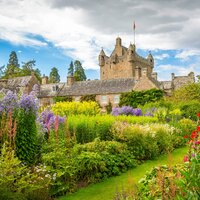 CK Turancar, letecký poznávací zájazd, Škótsko, Cawdor Castle