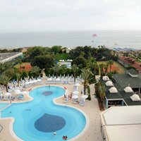 Insula Resort - výhľad na bazén - letecký zájazd CK Turancar - Turecko, Konakli
