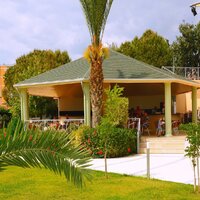 Insula Resort - plážový bar - letecký zájazd CK Turancar - Turecko, Konakli