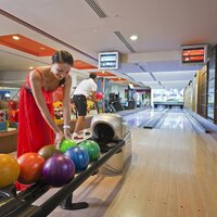 Limak Lara Deluxe - bowling - letecký zájazd CK Turancar - Turecko, Lara