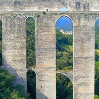 Autobusový poznávací zájazd, Taliansko, Umbria, Spoleto, Ponte delle Torri