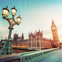 Ck Turancar, Letecký poznávací zájazd, Veľká Británia, Londýn pre deti, Westminster Bridge a Elizabeth Tower