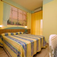 Hotel Mocambo - izba - zájazd vlastnou dopravou CK Turancar - Taliansko - San Benedetto del Tronto - Palmová riviéra