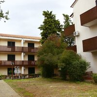 Apartmány Jadroagent - apartmánový dom - Chorvátsko Krk Malinska - individuálny zájazd CK Turancar