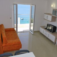 Apartmány Mateo - obývacia izba - Chorvátsko Omiš Nemira - autobusový zájazd CK Turancar