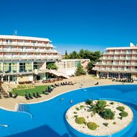Hotel Olympia - hotel - autobusový zájazd CK Turancar - Chorvátsko - Vodice