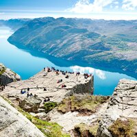 Autobusový poznávací zájazd Škandinávsky okruh Nórsko Lysefjord Preikestolen