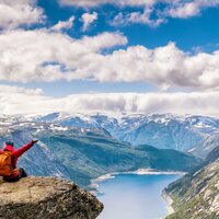 Autobusový poznávací zájazd Škandinávsky okruh Nórsko Lysefjord Preikestolen