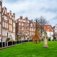 CK Turancar, Letecký poznávací zájazd, Amsterdam, Beginjhof záhrady