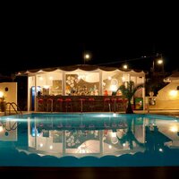 Hotel Olympion Melathron-pool bar-Platamon-Olympská riviéra- letecký zájazd CK TURANCAR