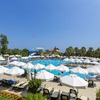 Hotel Bella Resort & Spa - bazén - letecký zájazd CK Turancar - Turecko, Colakli